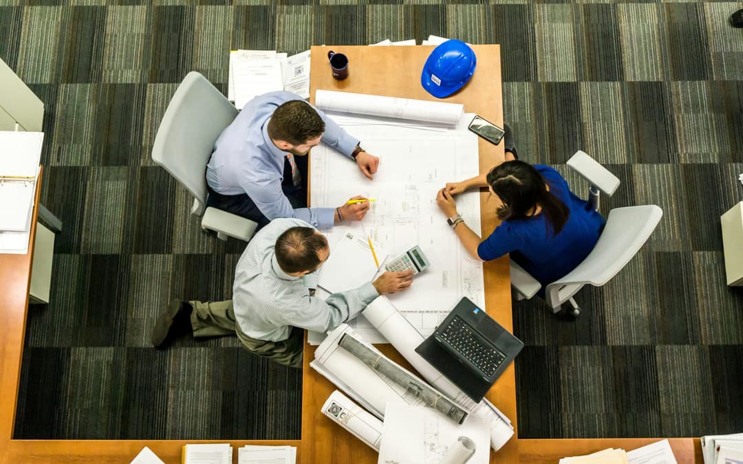 How to Build a Powerful Corporate Alumni Referral Program